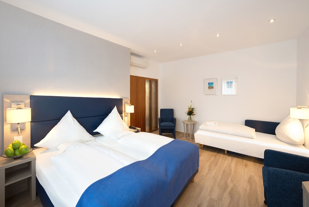 Ringhotel Loew S Merkur 21/59