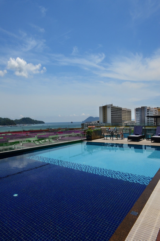 Horizon Hotel Kota Kinabalu 47/50