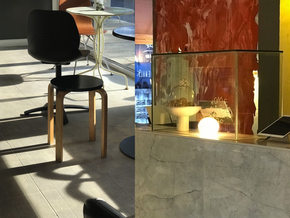 Side Walk Boutique Hotel 28/50
