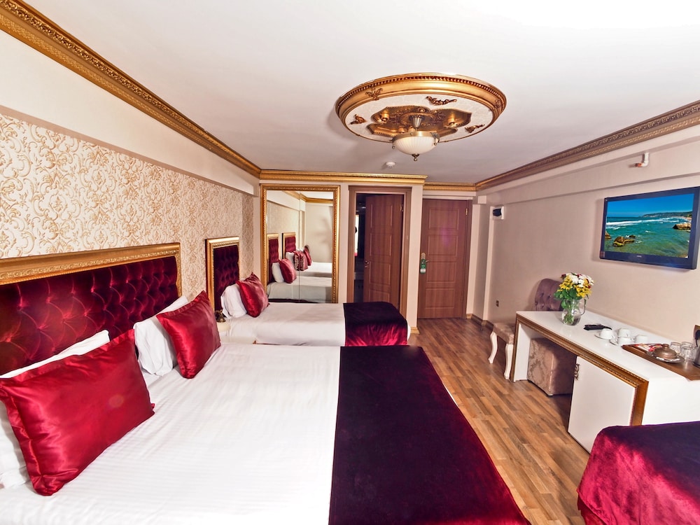 Marmara Deluxe Hotel 6/72