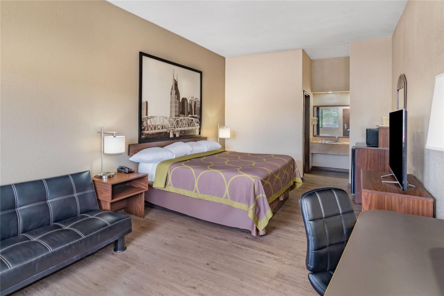 Super 8 by Wyndham Columbia 8/16