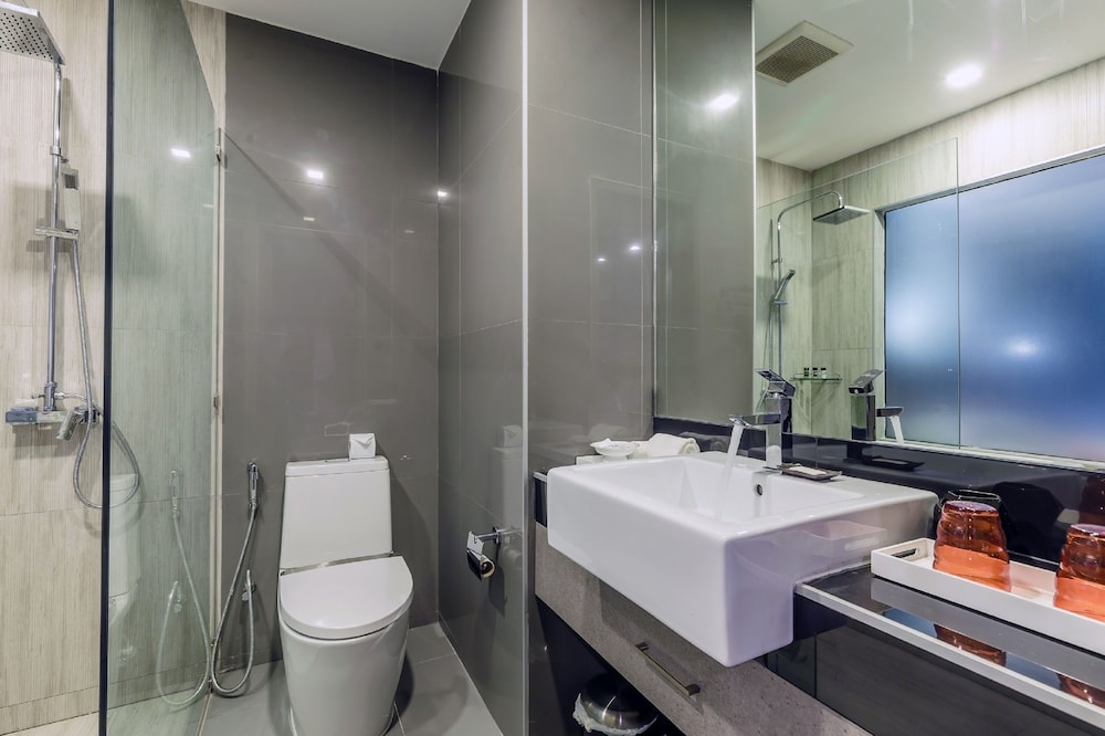 Mazi Design Hotel By Kalima Patong 48/50