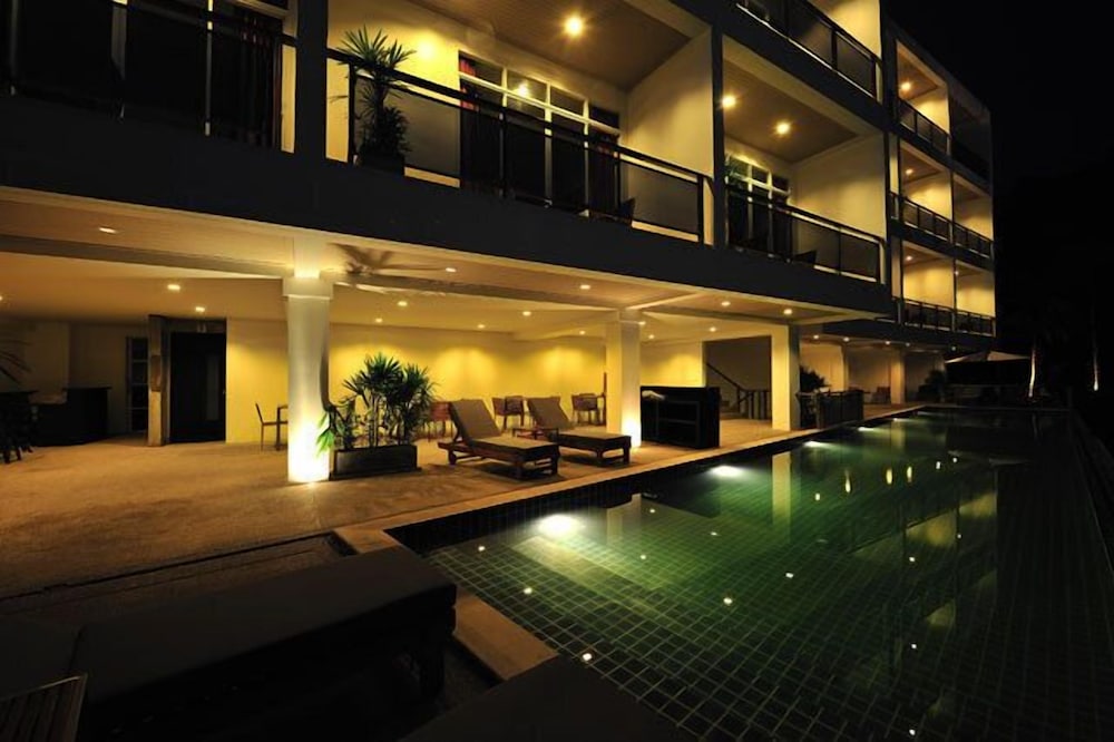Lae Lay Suites 4/62