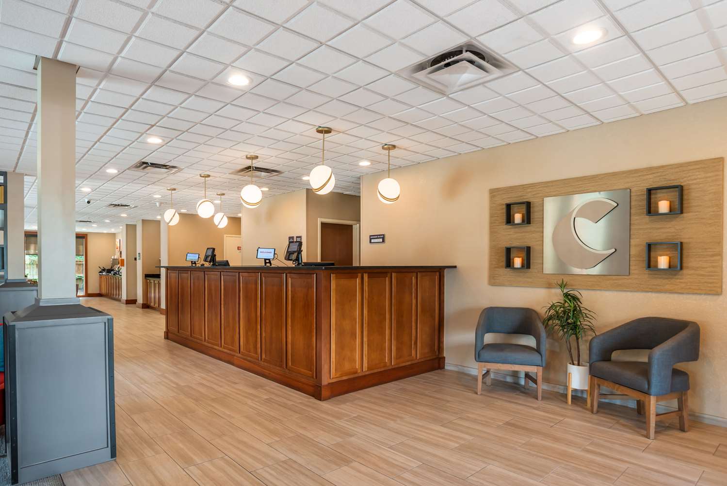 Comfort Inn & Suites Crestview South 6/43