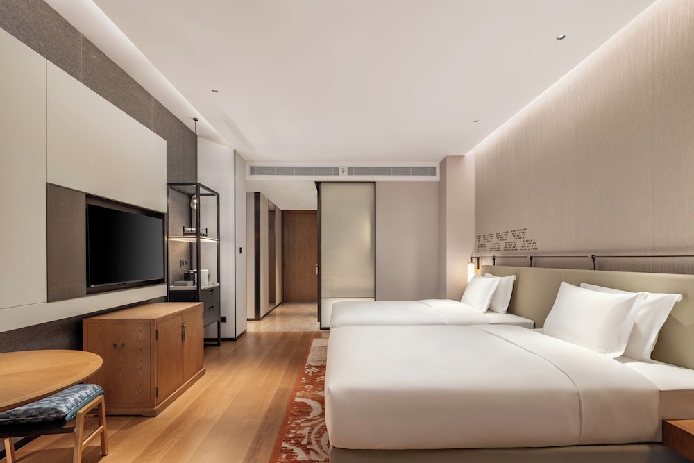 Standard, 2 Double Beds, High Floor