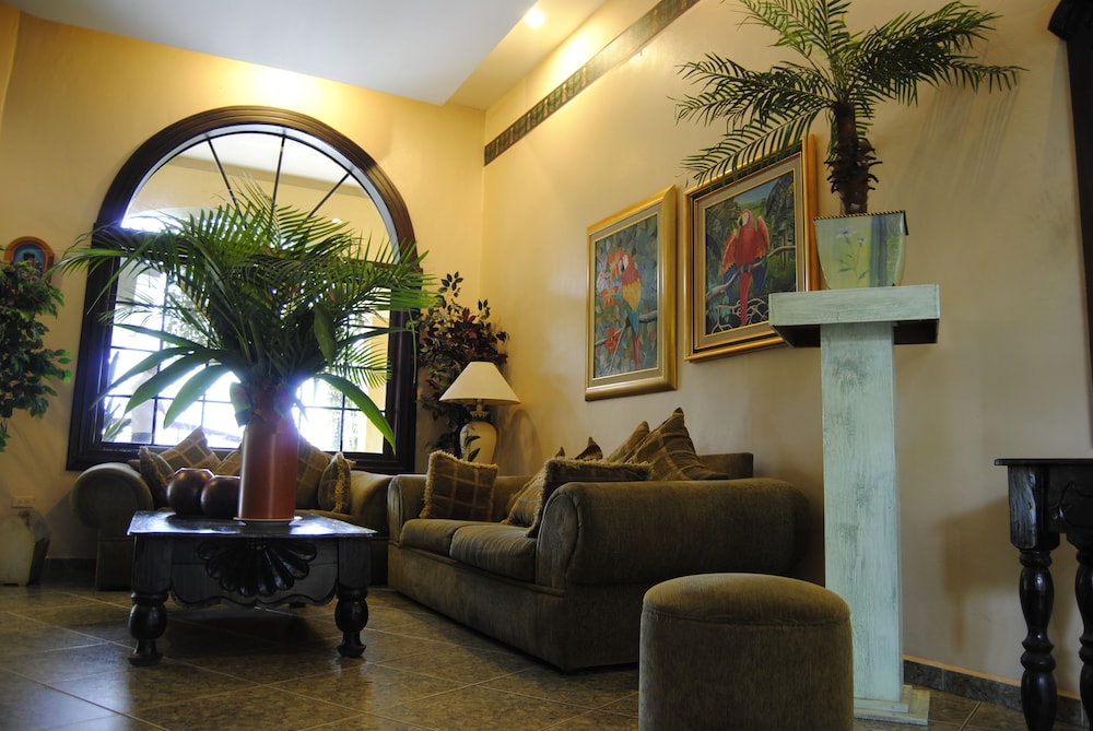 Aparthotel La Cordillera 50/68