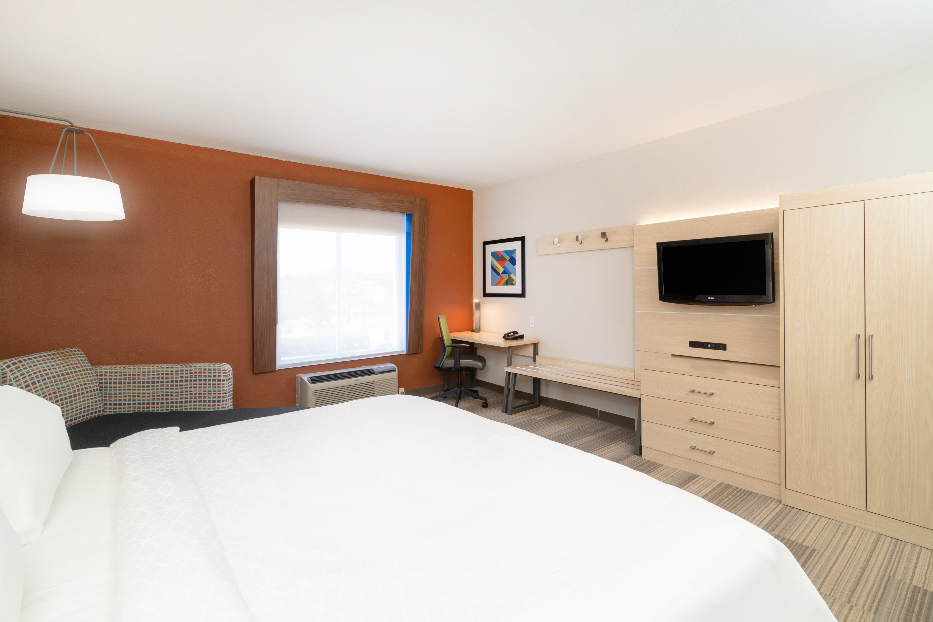 Leisure, King Bed