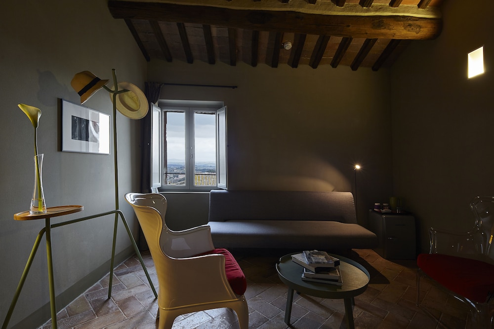 Palazzetto Rosso Hotel 51/74