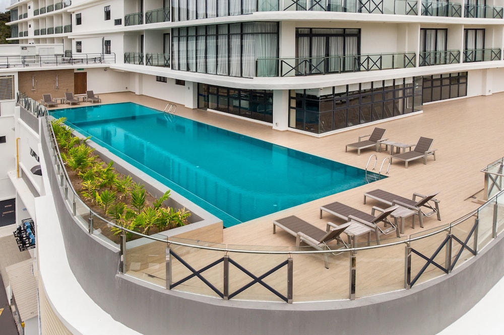 The Zenith Hotel Cameron 7/40