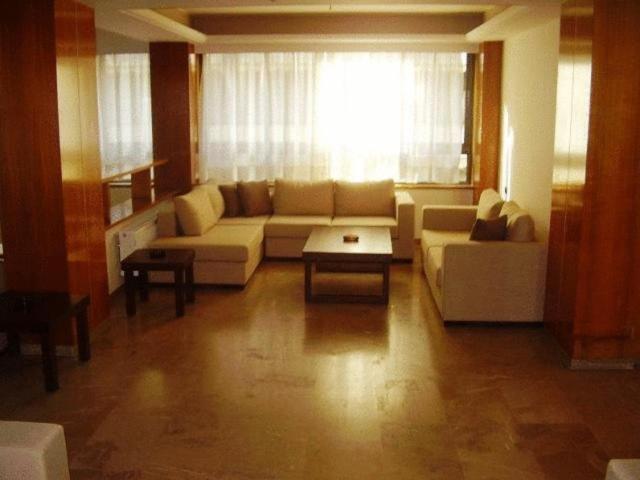 Electra Hotel 32/51
