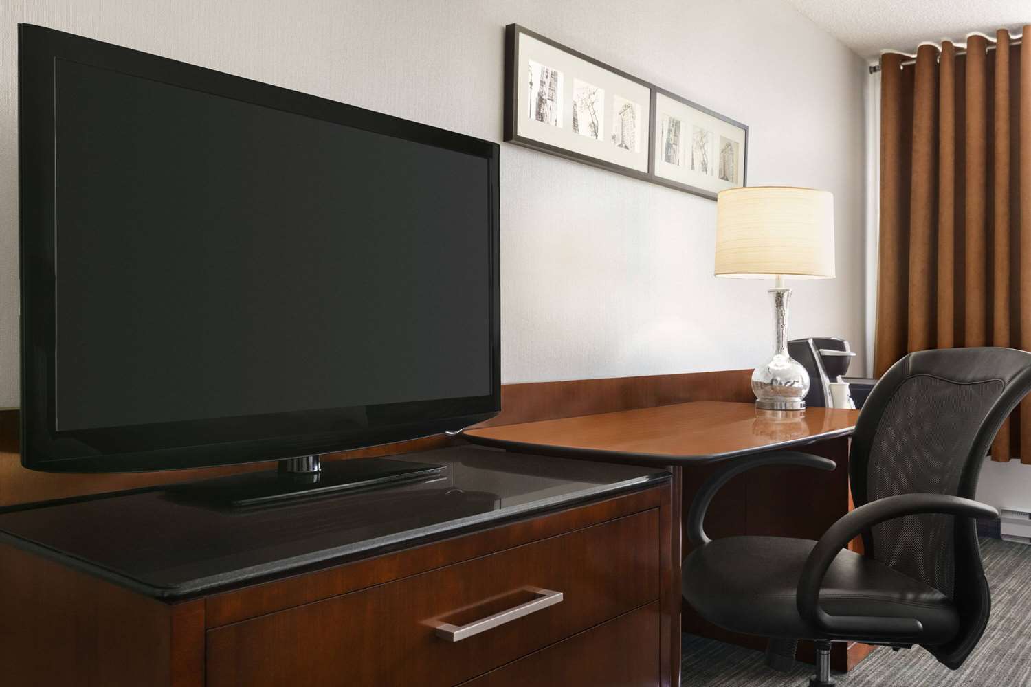 Travelodge by Wyndham Hotel & Convention Centre Quebec City 31/41