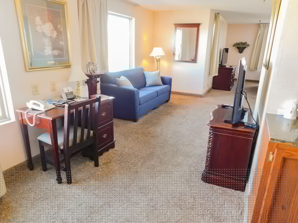 Days Inn & Suites by Wyndham Pocahontas 25/42