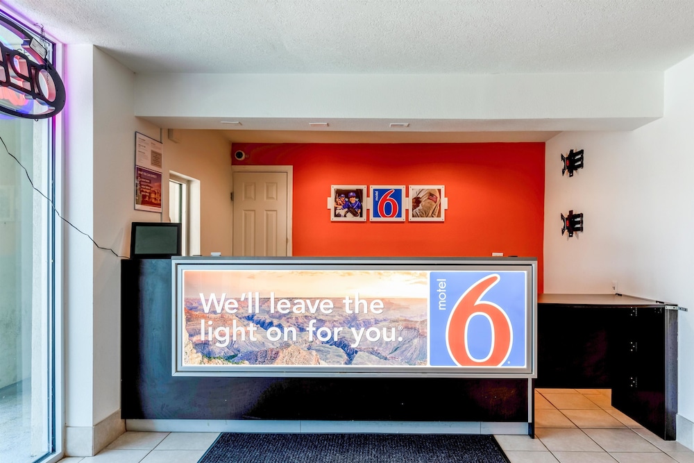Motel6 Houston Tx East 9/54