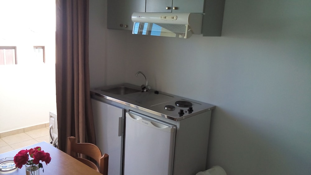 Karmi Studios & Apartments 25/25