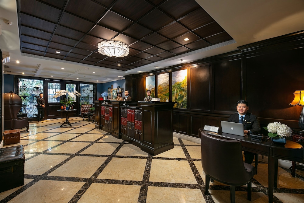Ogallery Premier Hotel And Spa 9/70
