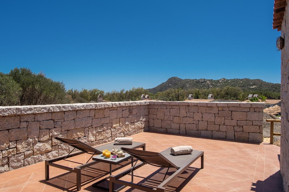 Cala Sinzias Resort 24/47