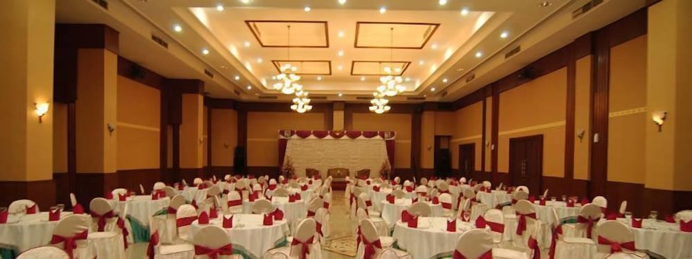 Pandanaran Hotel Semarang 59/60