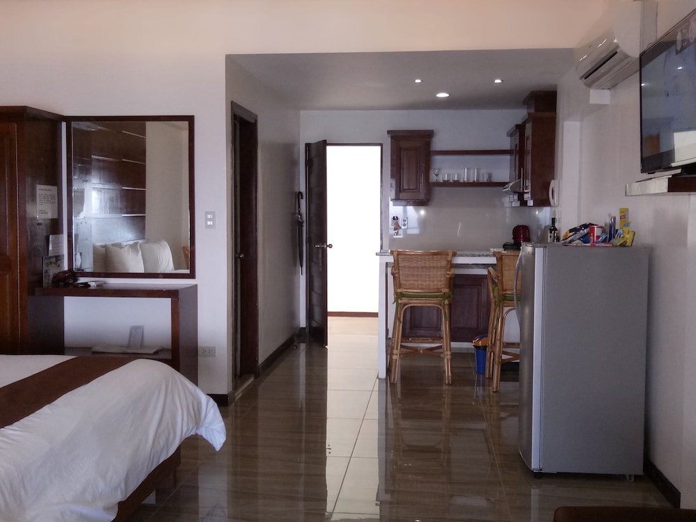 Manarra Seaview Resort 32/67