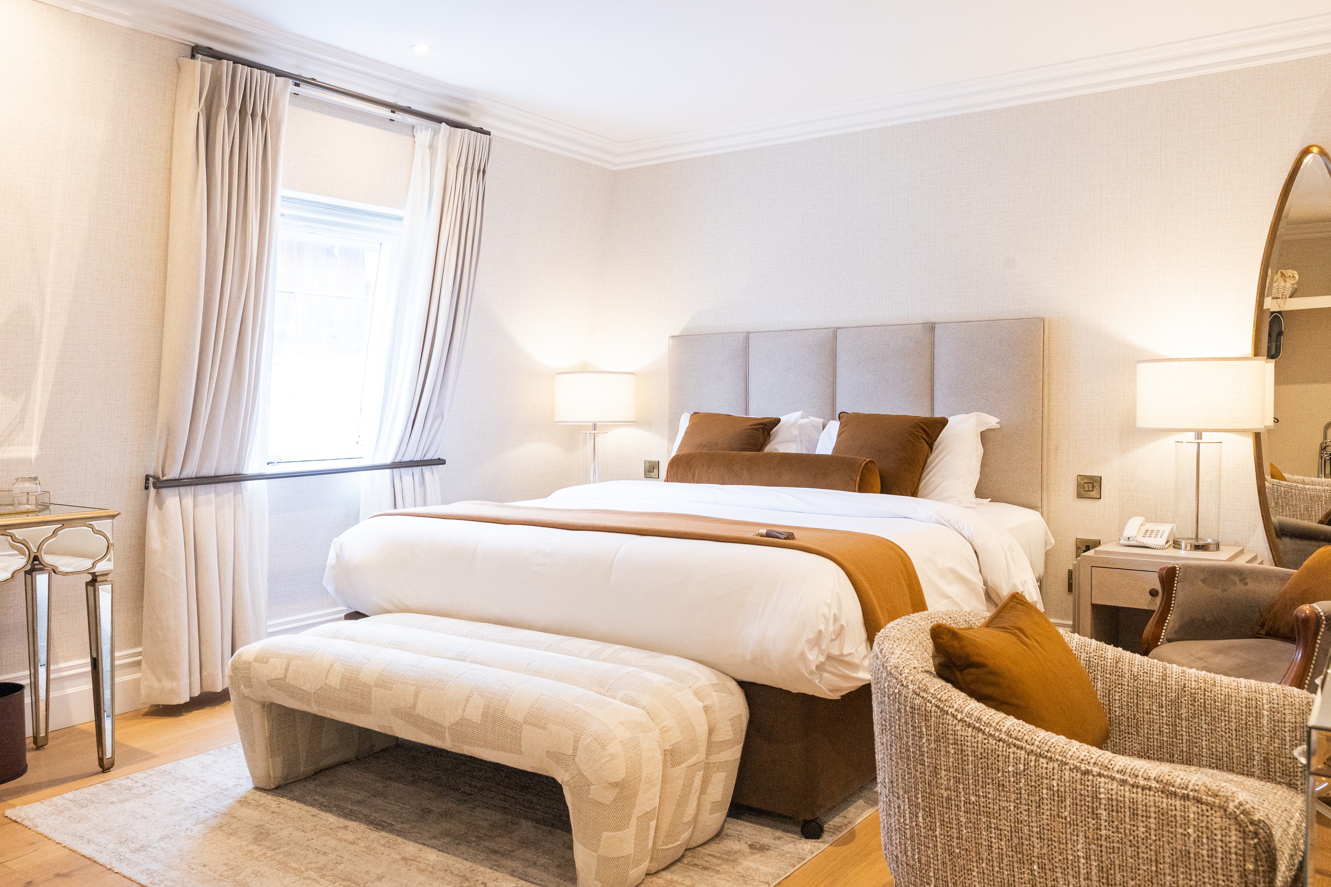 Superior, King Bed