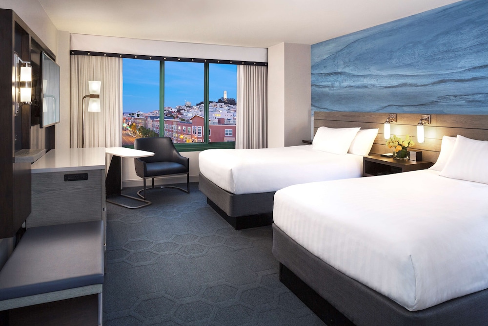 Hyatt At Fishermans Wharf 23/73