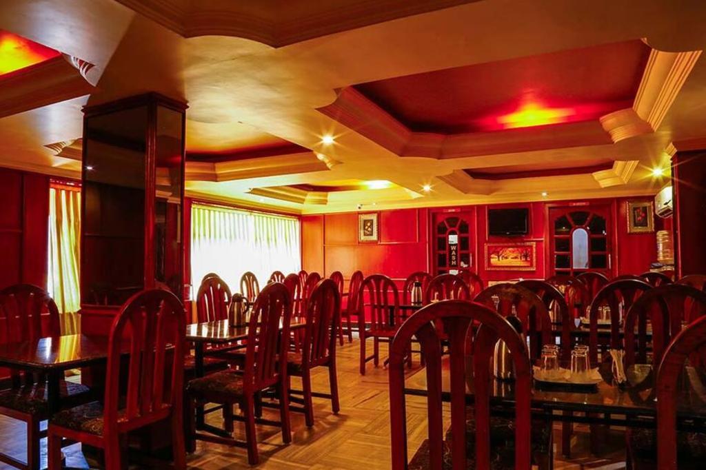 Hotel Maadhini 24/35
