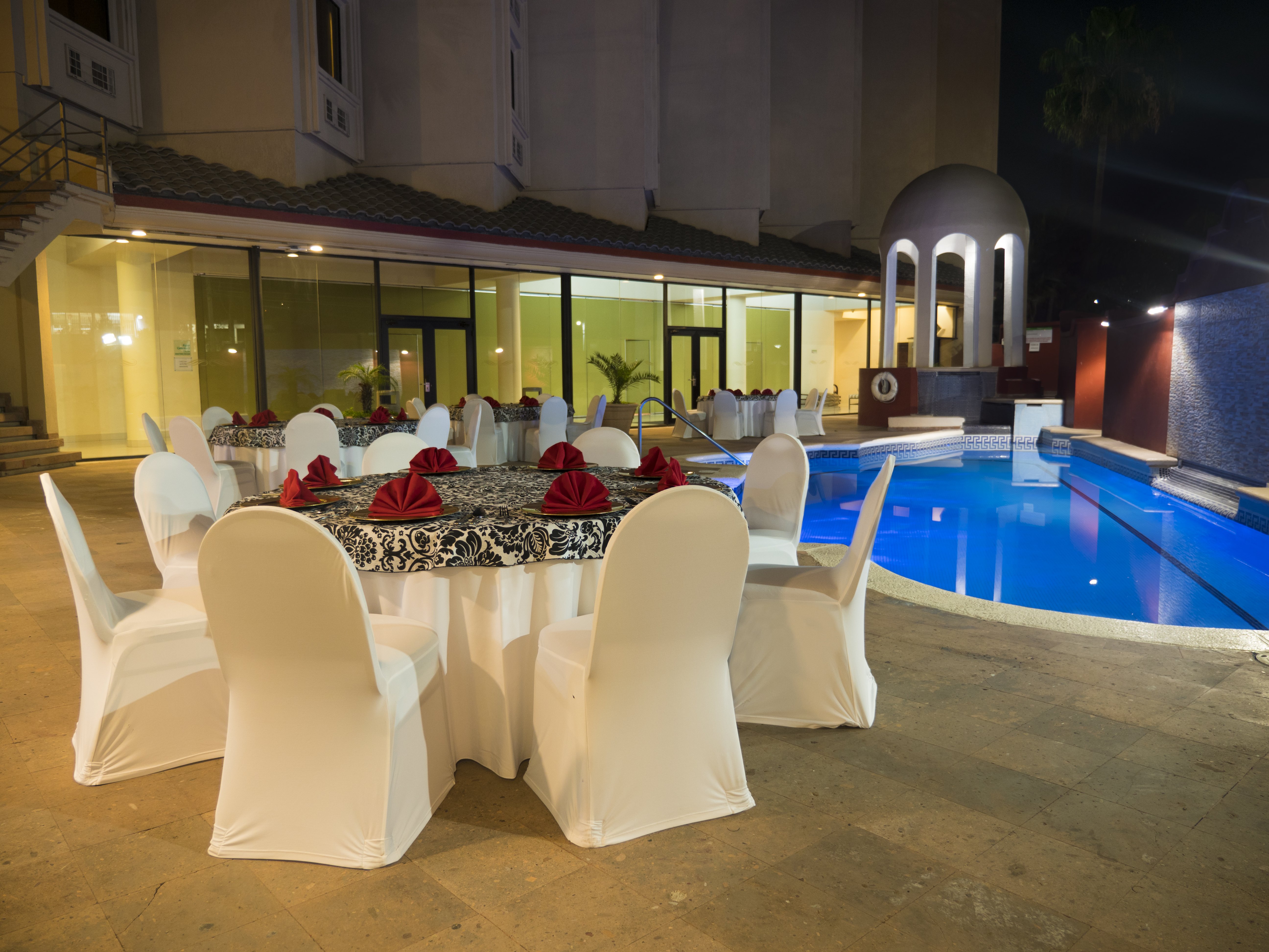 Holiday Inn Tijuana Zona Rio 36/74
