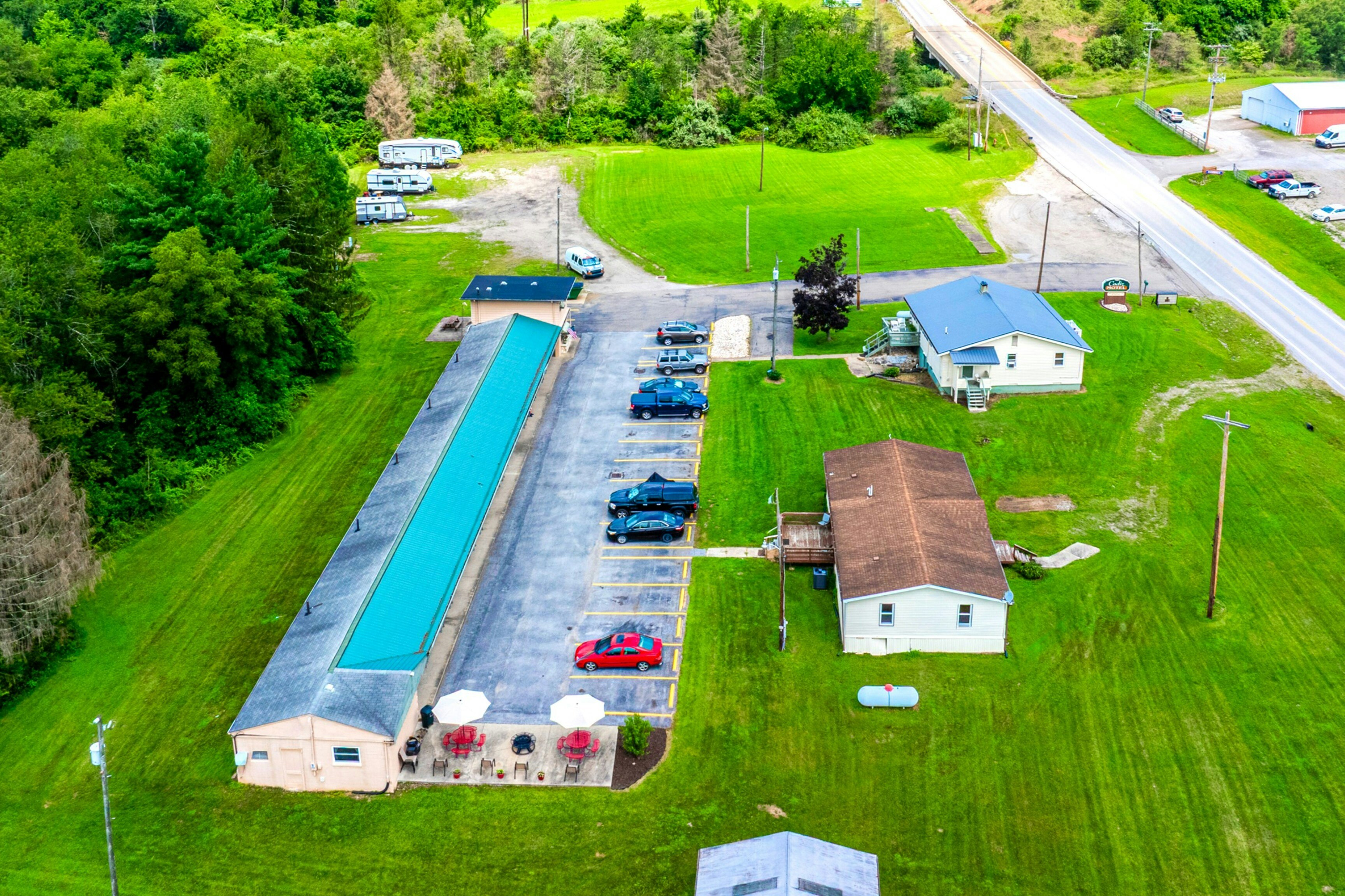 Cadiz Motel by OYO on route 250 29/36
