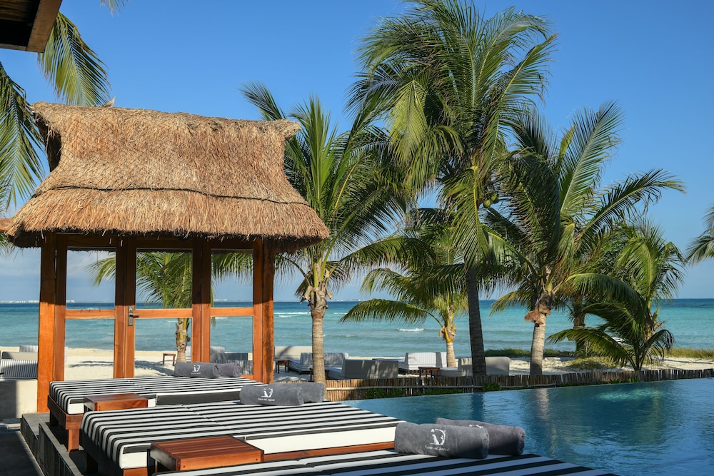HOTEL CASA DEL JAGUAR BEACH 20/50