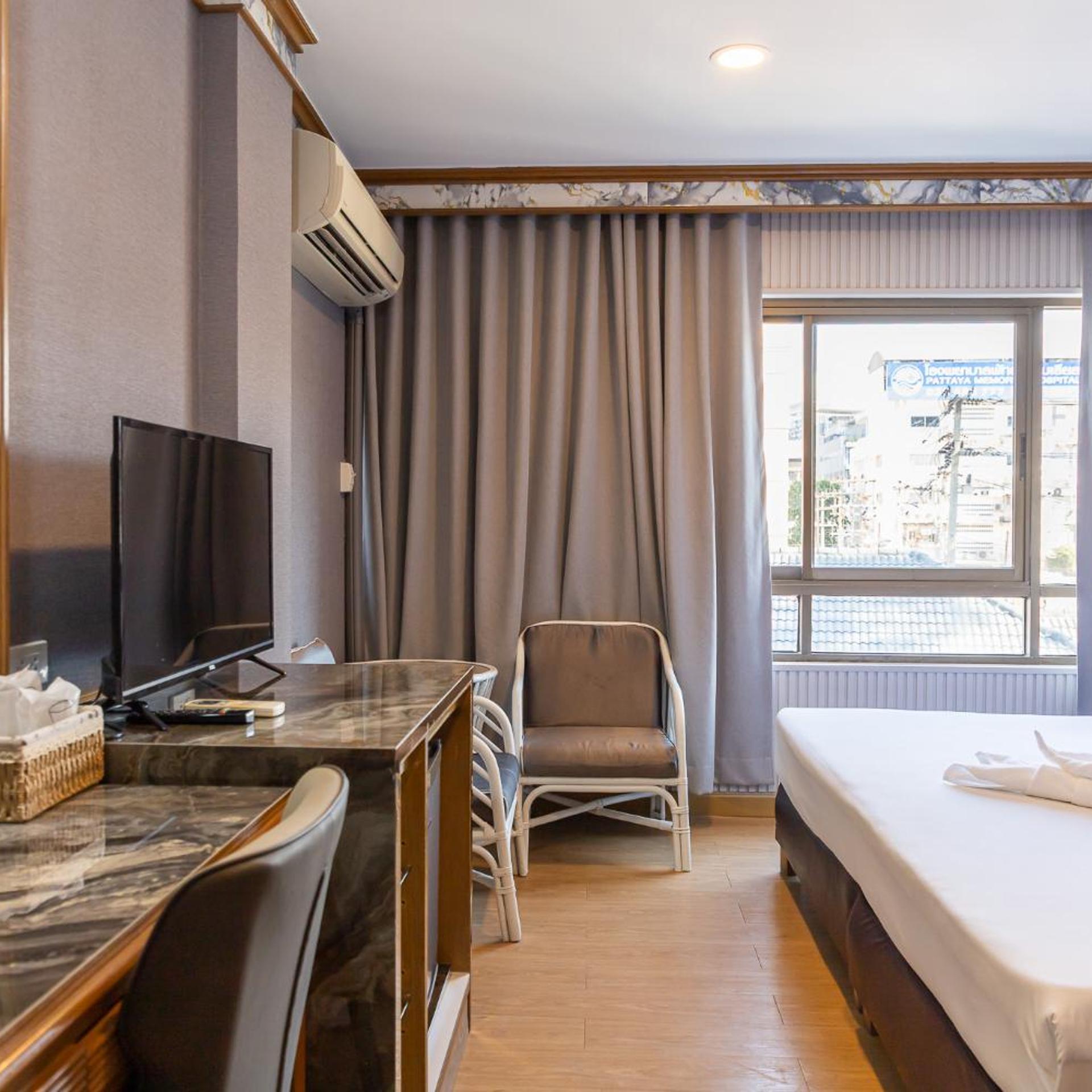 Hotel Pattaya Beach 35/47