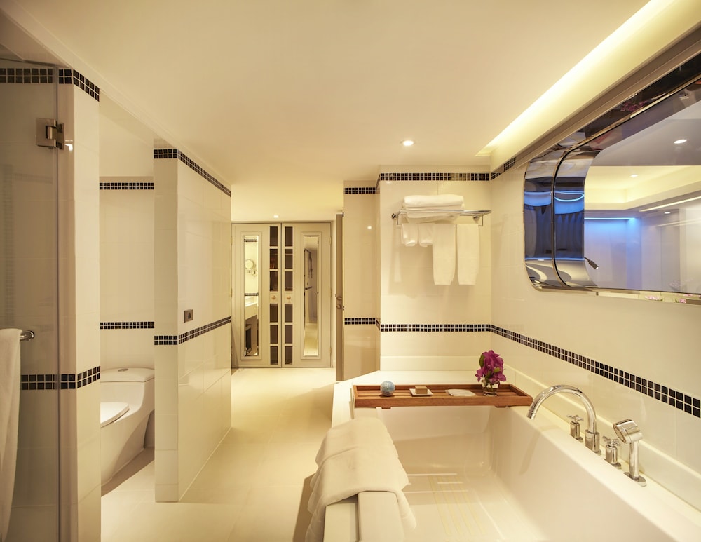 The Boathouse Phuket 35/41