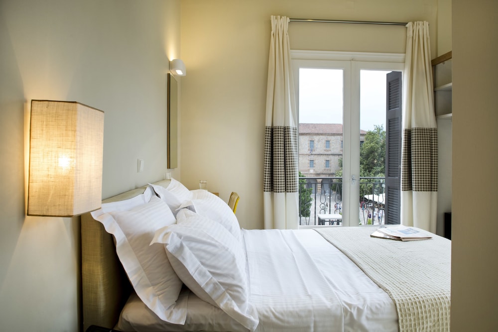 Athena Hotel 29/64