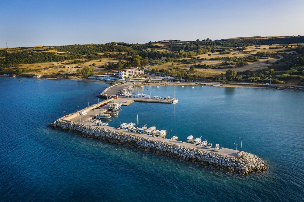 Mount Athos Resort 46/49