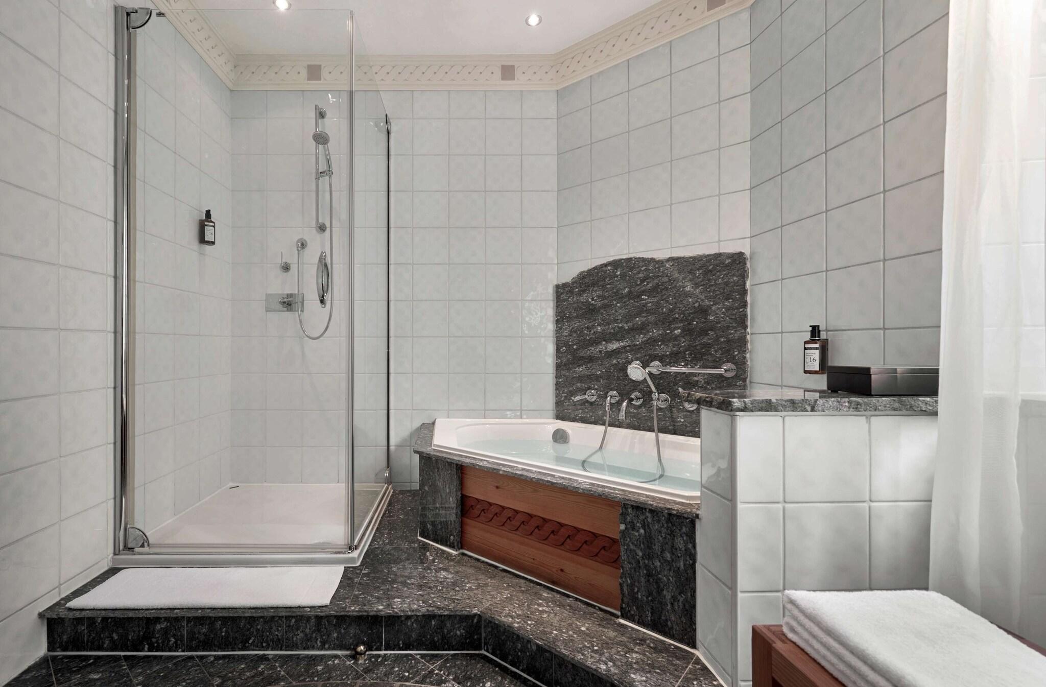غرفة قياسية بسرير مزدوج، Hotel Schwarzer Adler 8/10