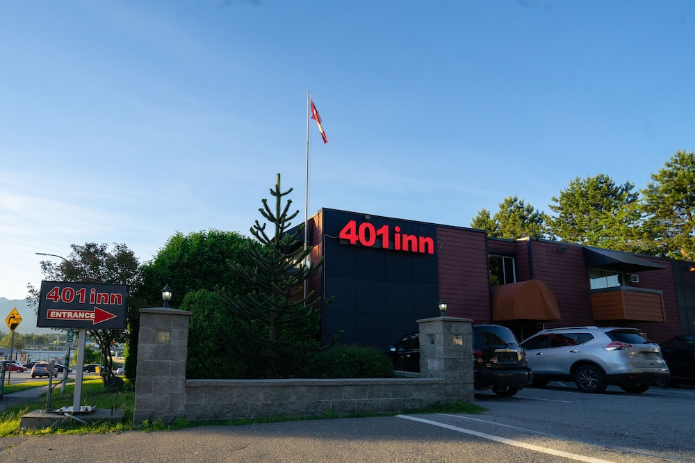 The New 401 Inn 41/50