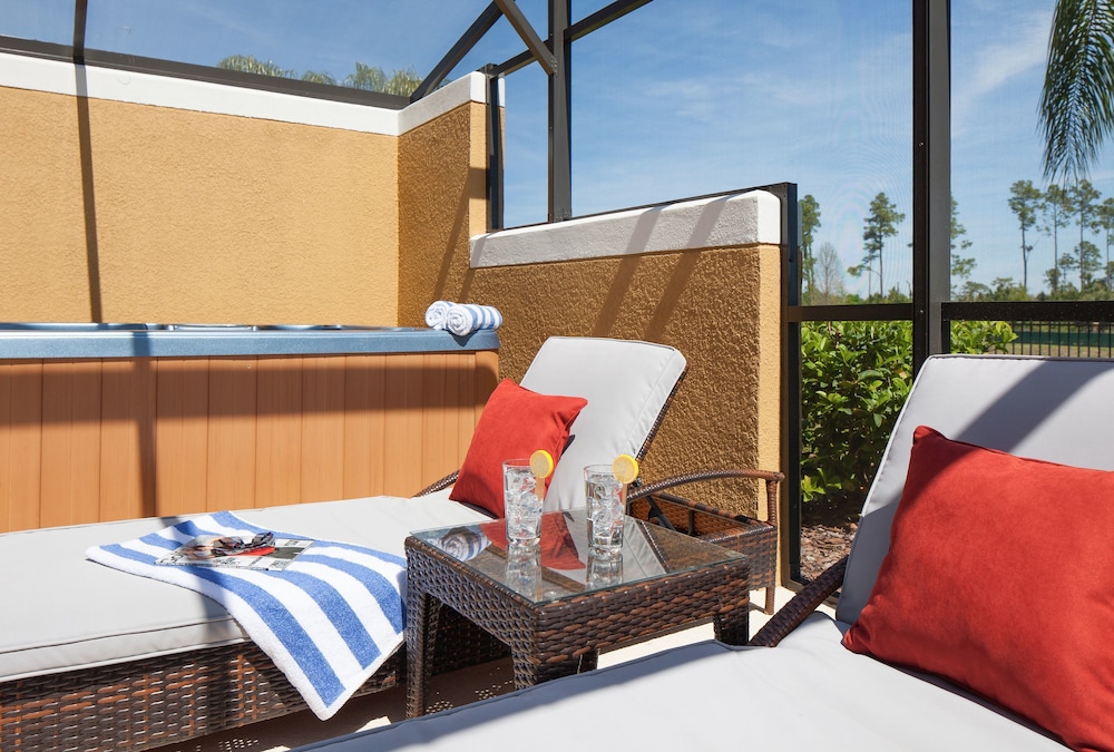 Encantada Resort Vacation Townhomes by IDILIQ 26/72