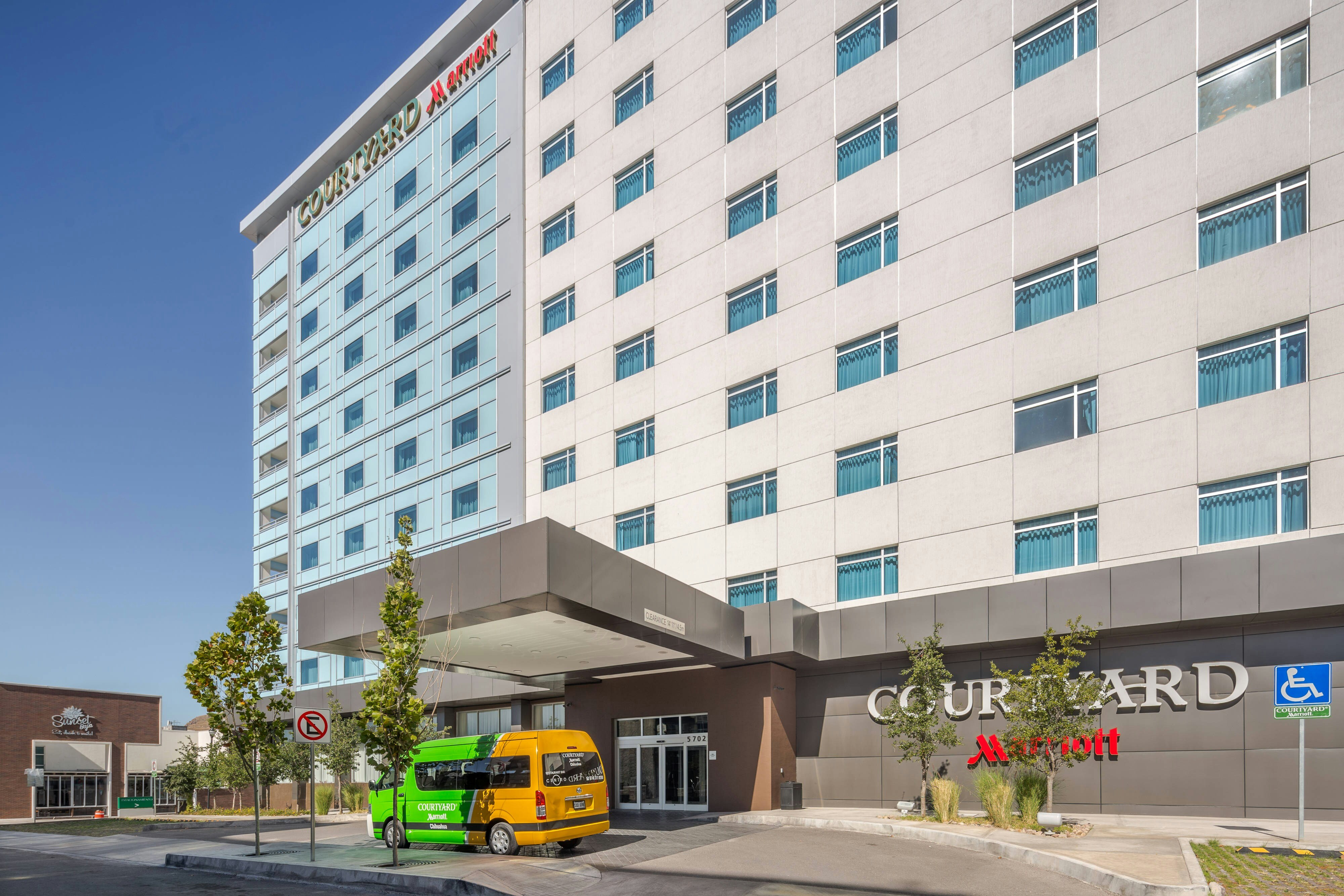 Courtyard by Marriott Chihuahua 12/12