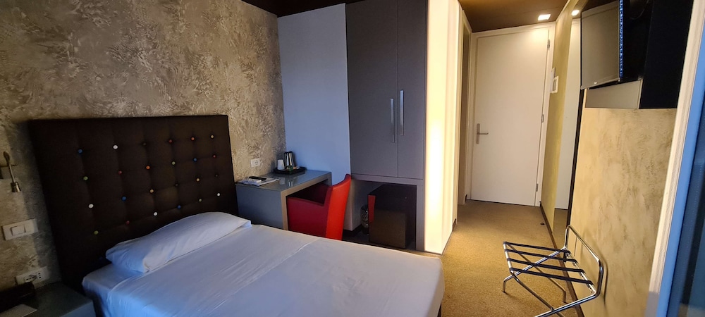 Best Western Continental 15/67