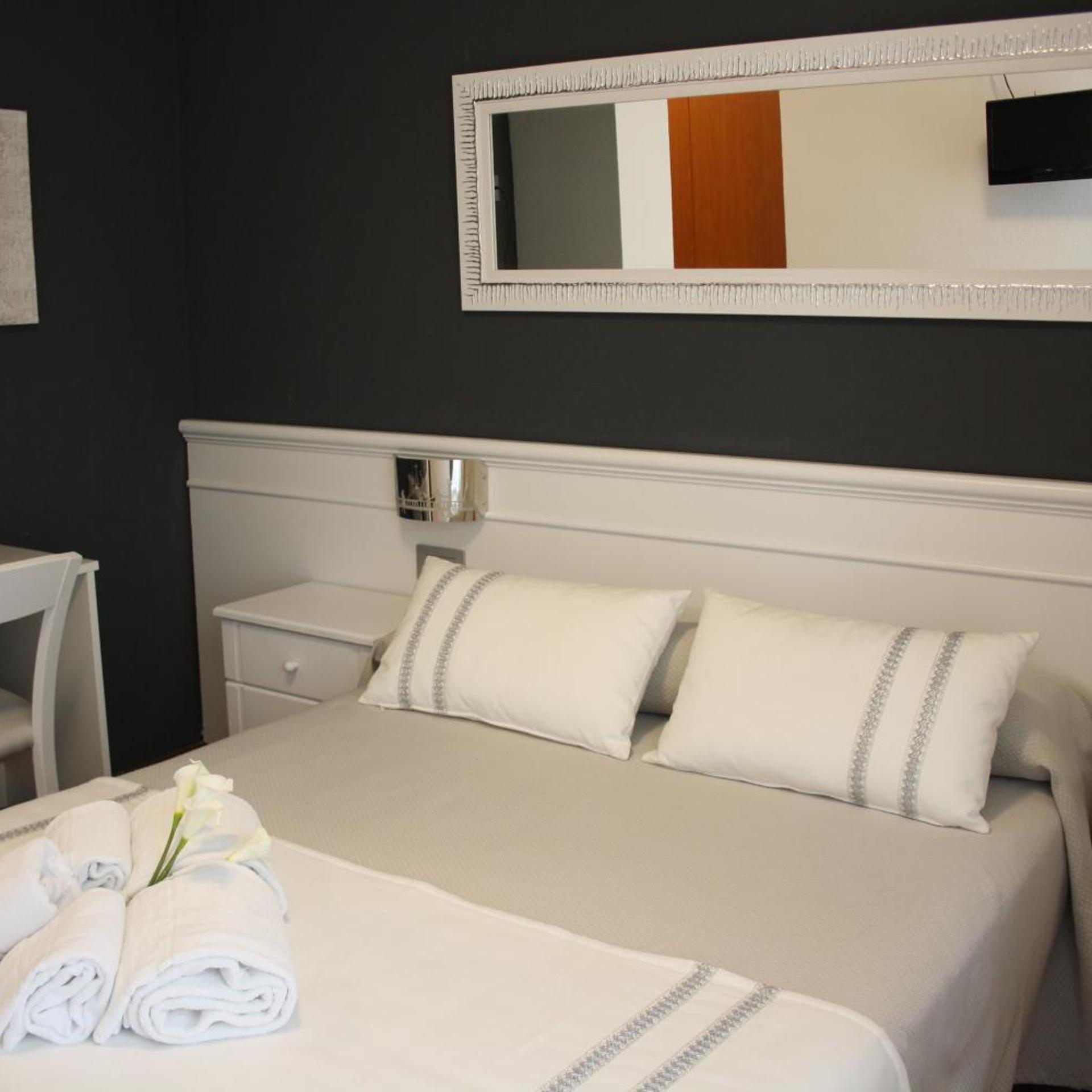 Hotel Herreros 38/38