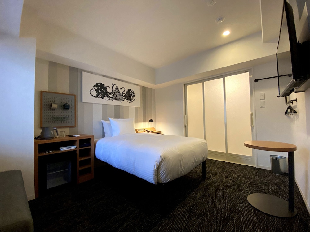 Umeda Holic Hotel 11/35