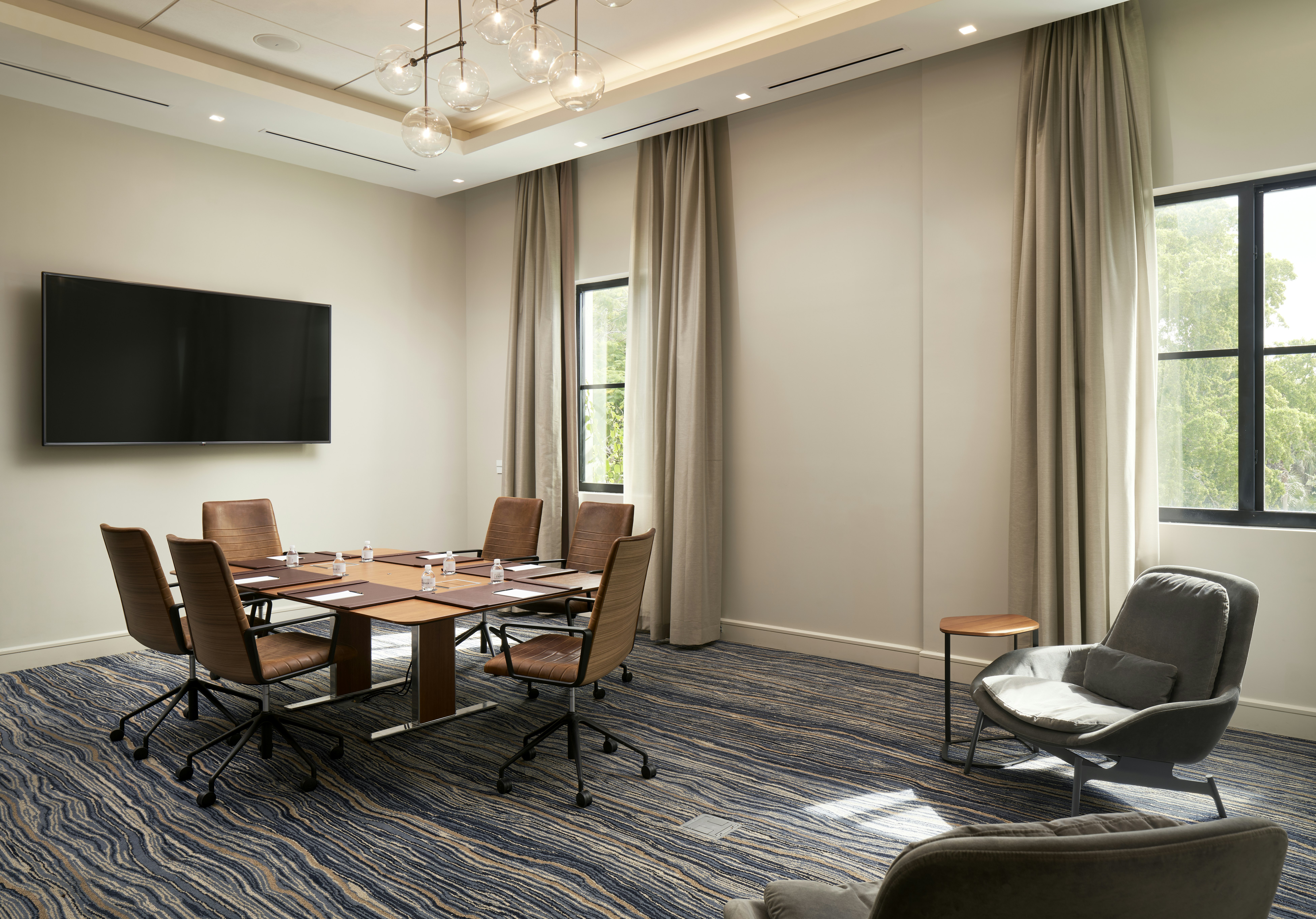 THesis Hotel Miami Coral Gables, Curio Collection by Hilton 68/80