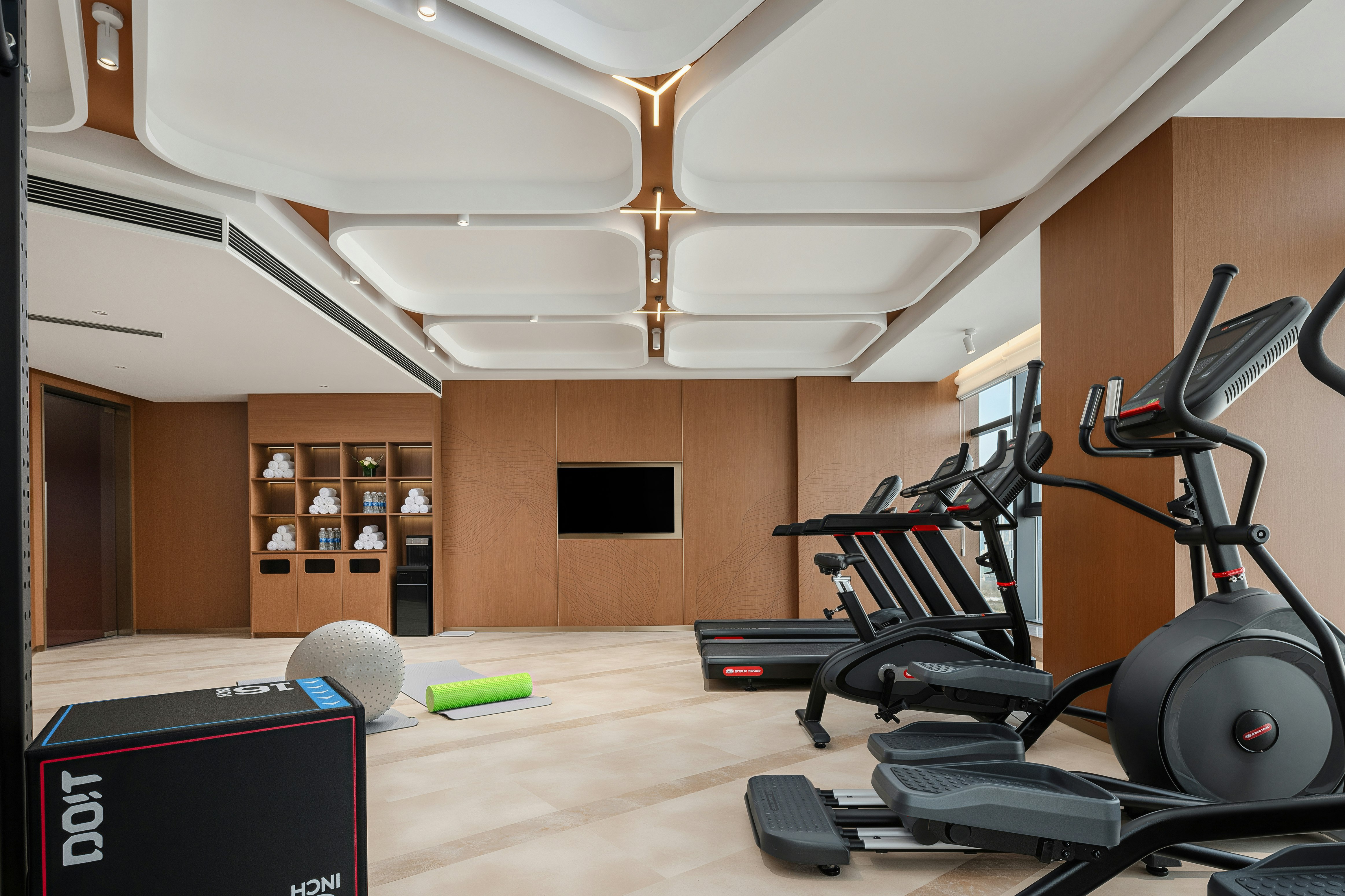 Hilton Garden Inn Jingzhou Shashi 36/56