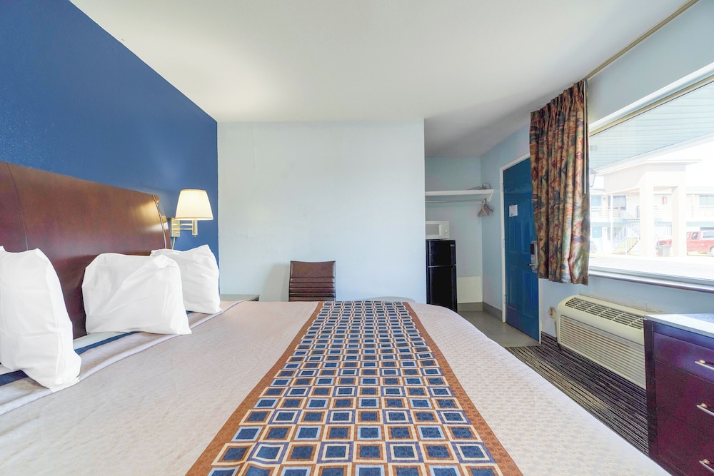 STANDARD, KING BED