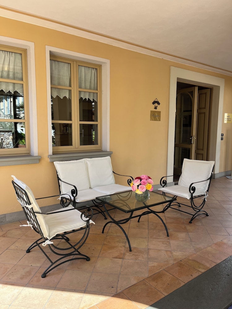 Relais Mirabella 20/45