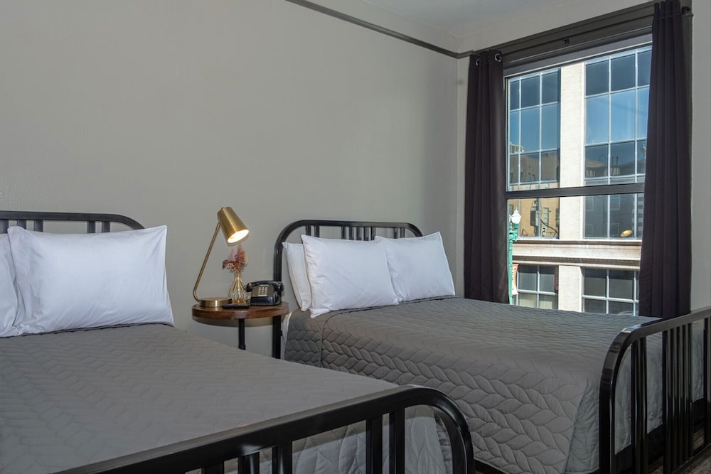 Private, 2 Double Beds, Private Bathroom