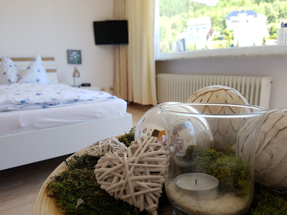 Hotel Pension Jägerstieg 24/42