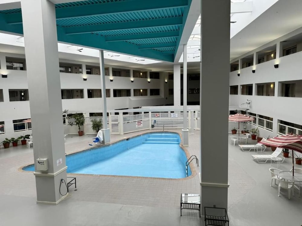 Bedford Plaza Hotel 22/50