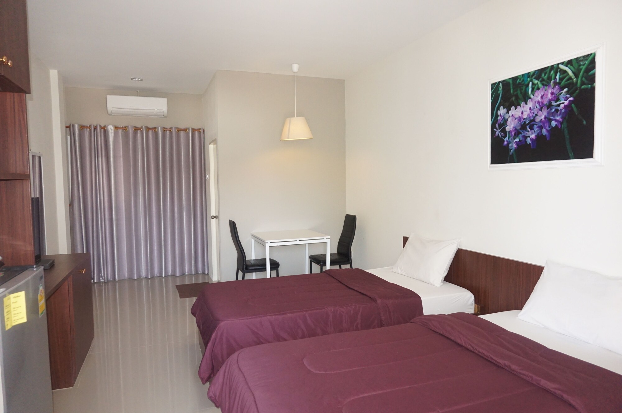 STANDARD, TWIN BEDS