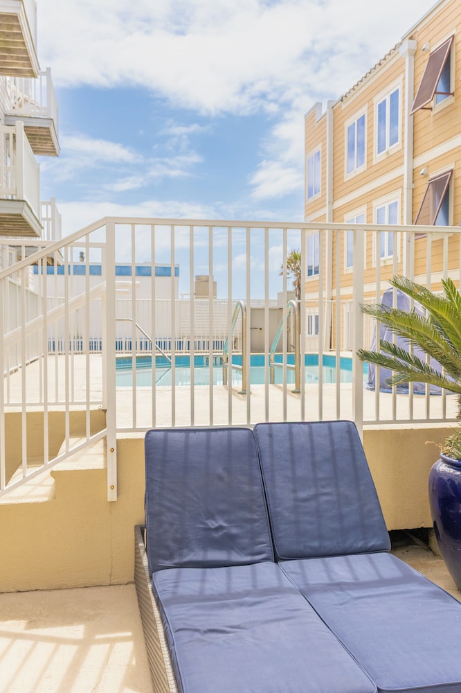Seaside Amelia Inn 39/64