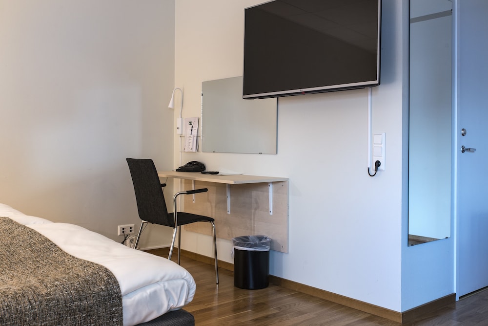 Hotell Björken 17/51