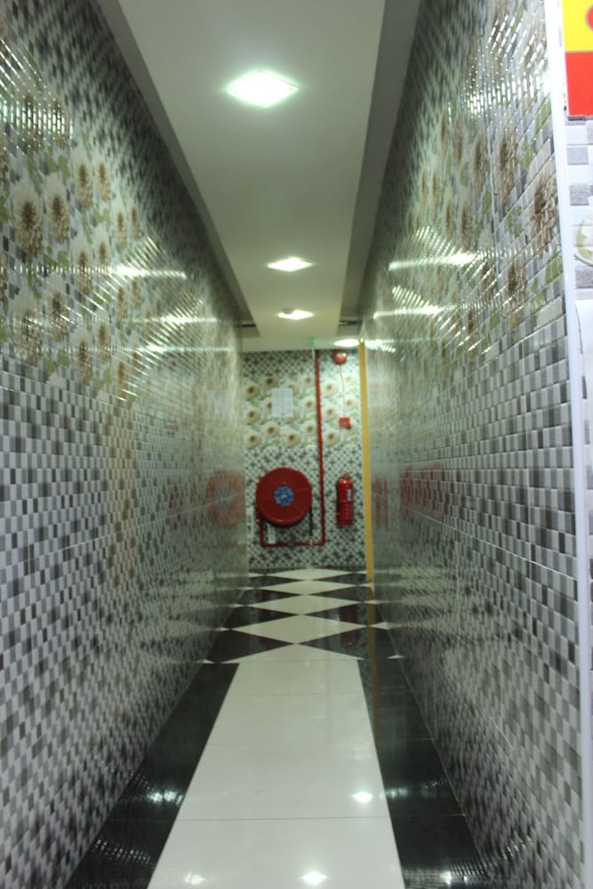 New Wave Hotel Melawati 8/50